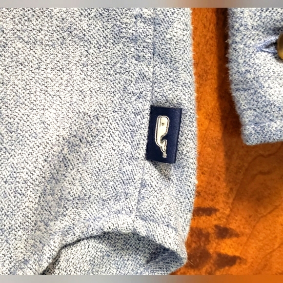 SOLD- Mens XS Vineyard Vines Shirt - Picture 2 of 7